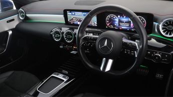 Mercedes-Benz CLA CLA 180 AMG LINE EXECUTIVE