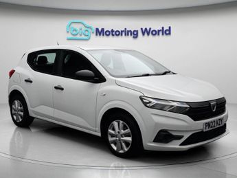 Dacia Sandero ESSENTIAL SCE