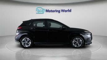 Hyundai KONA SE CONNECT