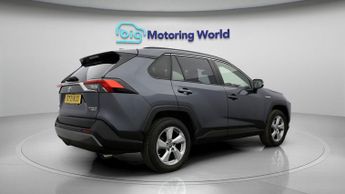 Toyota RAV4 VVT-I DESIGN