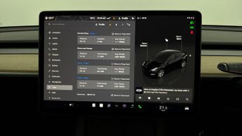 Tesla Model Y LONG RANGE AWD