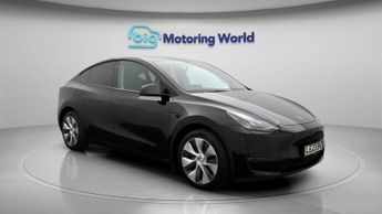 Tesla Model Y LONG RANGE AWD