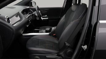 Mercedes-Benz GLA GLA 200 AMG LINE