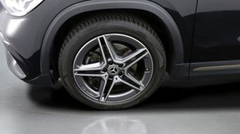 Mercedes-Benz GLA GLA 200 AMG LINE