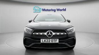Mercedes-Benz GLA GLA 200 AMG LINE