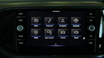 Volkswagen T-Cross SE TSI DSG