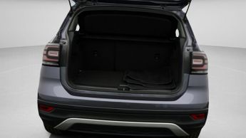 Volkswagen T-Cross SE TSI DSG