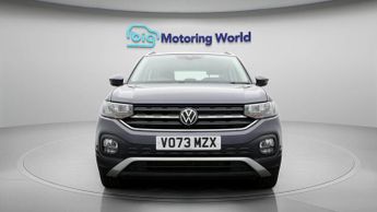 Volkswagen T-Cross SE TSI DSG
