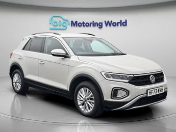 Volkswagen T-Roc LIFE TSI DSG