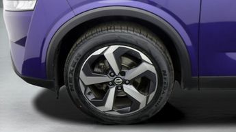 Nissan Qashqai DIG-T N-CONNECTA DCT