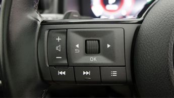 Nissan Qashqai DIG-T N-CONNECTA DCT