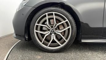 Mercedes-Benz E Class E 220 D AMG LINE PREMIUM