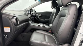 Hyundai KONA PREMIUM SE