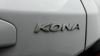 Hyundai KONA PREMIUM SE