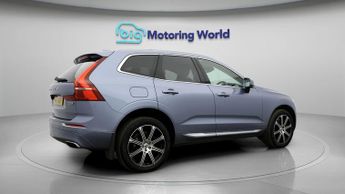 Volvo XC60 B5 INSCRIPTION PRO AWD