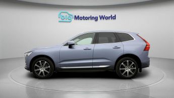 Volvo XC60 B5 INSCRIPTION PRO AWD