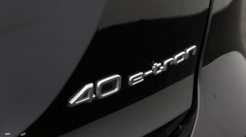 Audi Q4 e-tron S LINE