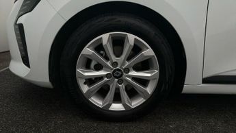 Renault Clio EVOLUTION E-TECH