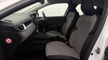 Renault Clio EVOLUTION E-TECH