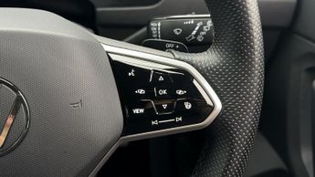 Volkswagen Tiguan R-LINE EDITION TDI DSG