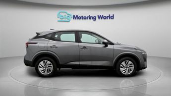 Nissan Qashqai DIG-T ACENTA PREMIUM DCT
