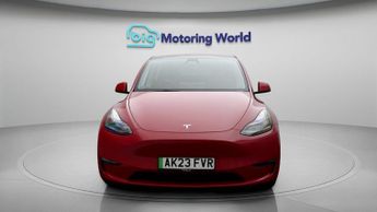 Tesla Model Y PERFORMANCE AWD