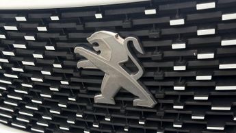 Peugeot E-2008 ALLURE PREMIUM PLUS