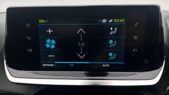Peugeot E-2008 ALLURE PREMIUM PLUS