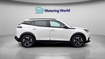 Peugeot E-2008 ALLURE PREMIUM PLUS