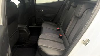 Peugeot E-2008 ALLURE PREMIUM PLUS