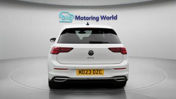 Volkswagen Golf GTE DSG