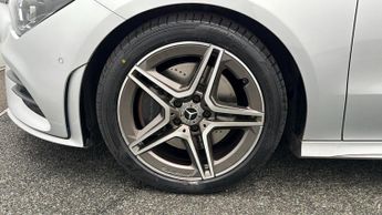 Mercedes-Benz CLA CLA 200 AMG LINE PREMIUM PLUS