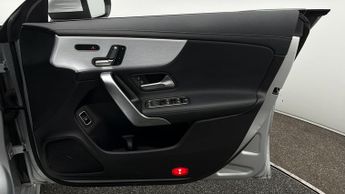 Mercedes-Benz CLA CLA 200 AMG LINE PREMIUM PLUS