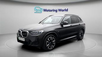 BMW iX3 M SPORT