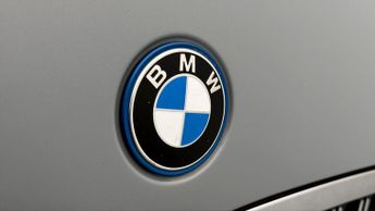 BMW 3 Series 330E M SPORT