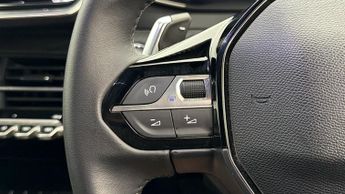 Peugeot 2008 PURETECH EAT8 S/S ALLURE