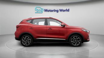 MG MG ZS EXCLUSIVE T-GDI