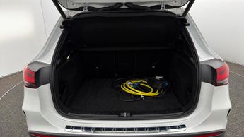 Mercedes-Benz GLA GLA 250 E AMG LINE PREMIUM