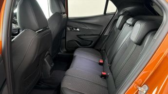 Peugeot E-2008 GT