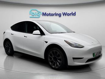 Tesla Model Y BASE