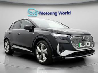 Audi Q4 e-tron S LINE
