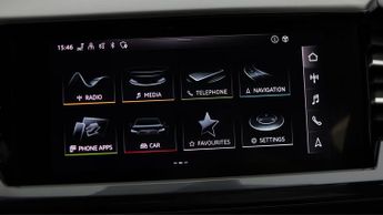 Audi Q4 e-tron S LINE