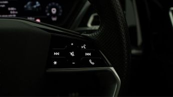 Audi Q4 e-tron S LINE