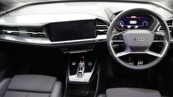 Audi Q4 e-tron S LINE