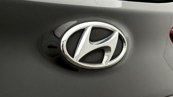 Hyundai KONA PREMIUM