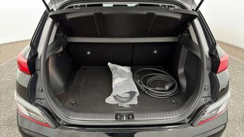 Hyundai KONA PREMIUM