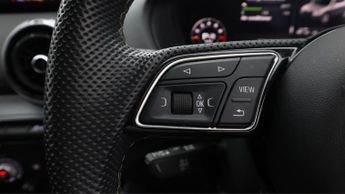 Audi Q2 TFSI S LINE