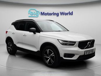 Volvo XC40 T3 R-DESIGN