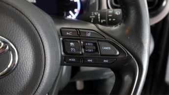 Toyota Yaris Cross EXCEL
