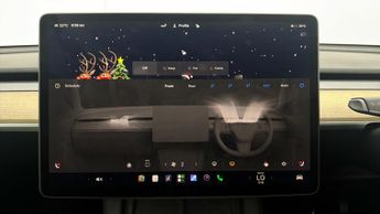 Tesla Model Y BASE